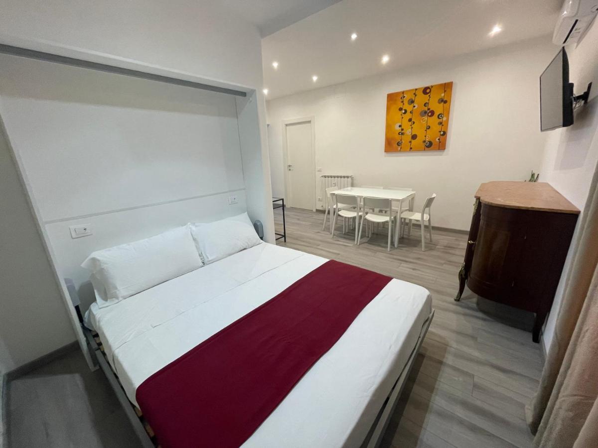 Apartament Caracciolo33 Rzym Zewnętrze zdjęcie