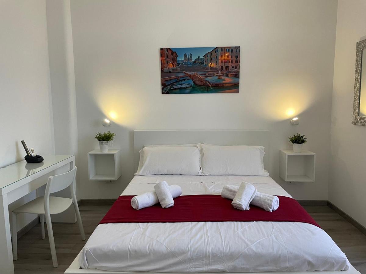 Apartament Caracciolo33 Rzym Zewnętrze zdjęcie