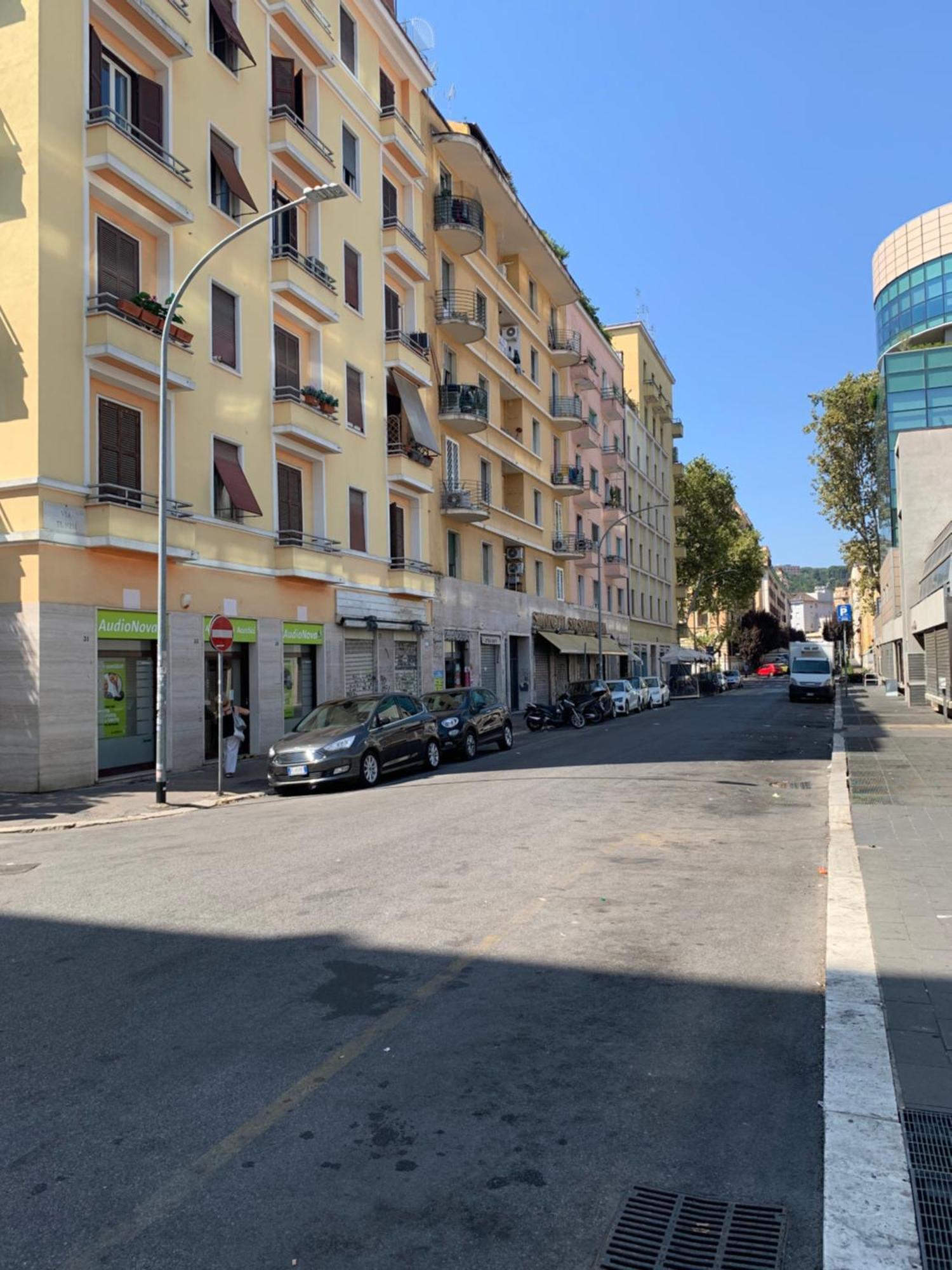 Apartament Caracciolo33 Rzym Zewnętrze zdjęcie