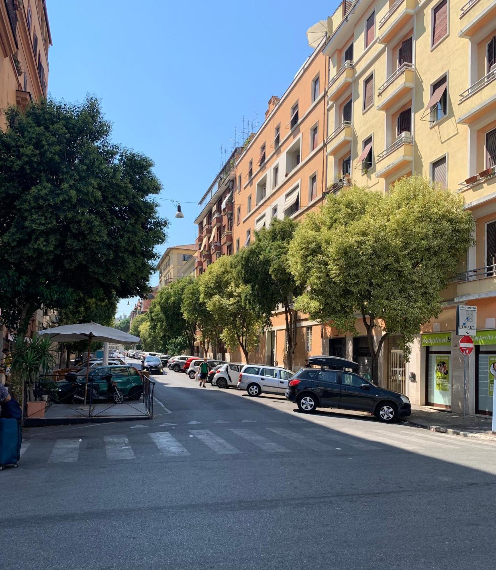 Apartament Caracciolo33 Rzym Zewnętrze zdjęcie